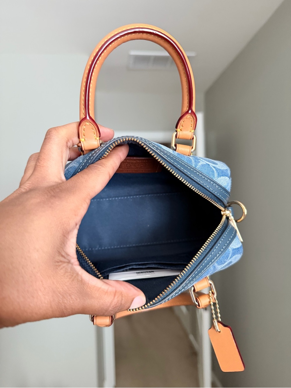 Never worn‼️Coach mini denim Rowan - Picture 7 of 7